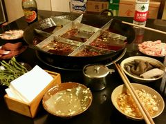 -岗上渣渣老火锅(两路口店)