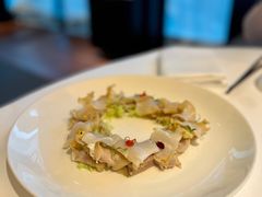 脆皮咸鸡捞螺片-广州文华东方酒店·江-由辉师傅主理