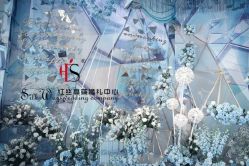 -红丝高端婚礼中心(旗舰店)