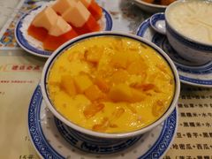 -广信牛奶甜品世家(台东店)