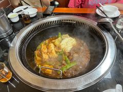 -九妹农家大铁锅东北菜(江湾店)