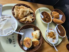 -穆彦华逍遥镇胡辣汤(岗坡路店)