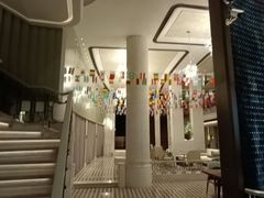 -浅深(世茂滨江精品店)