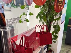 -弋车人洗美·维修·保养(三林店)