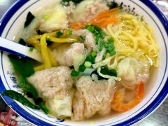 -长人馄饨铺(解放街店)