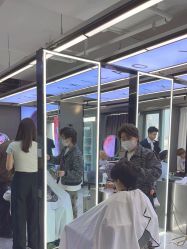 -藤野造型烫发染发