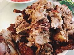 烤羊腿按只卖-维吾尔餐厅(宜山路店)