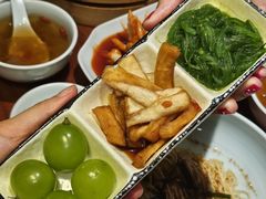 -裕兴记•蟹黄面馆(人民广场店)