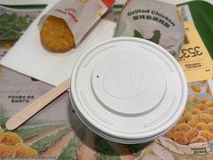 -麦当劳(上海虹桥站30B检票口楼上)