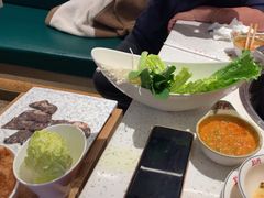 -三人行骨头王火锅(长寿店)