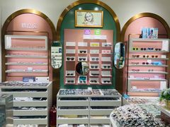 -GOOMI久米眼镜·蔡司·依视路·明月官方授权店(龙德紫金店)
