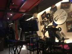 -南锣鼓巷吉他吧(鼓楼店)