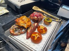 -BUTTERFUL&CREAMOROUS 黄油与面包(三里屯太古里店)