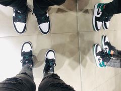-Air Jordan(世贸天阶店)