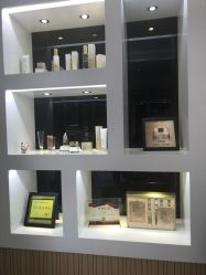 -佳慕皮肤管理连锁