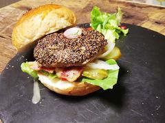 -HIGH FIVE哈福手工汉堡(桂林路店)