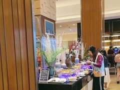 -亚龙湾希尔顿自助餐厅·海鲜·烧烤·沙滩BBQ·现场乐队