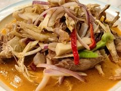-乡村馕坑肉·烧烤·新疆菜·本地人更爱吃(阿勒泰首店)