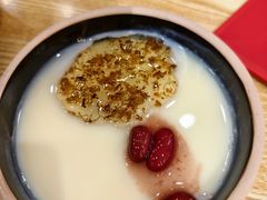 -叁煨蹄花·下饭盐帮菜(人民广场店)