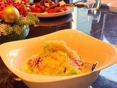 脆皮乳鸽-名佳荟