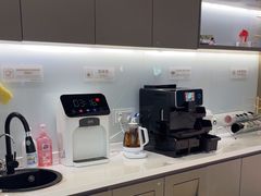 -龙格亲子游泳·水育早教运动中心(龙湾天街店)