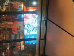 -何师烧烤·香辣蟹·川菜·30年老品牌(太古里旗舰店)