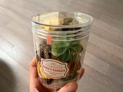 -红宝石·鲜奶小方·海派西点房(金杨店)