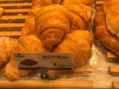 流心牛角-昆明冠生园·蛋糕·面包(朗悦湾店)