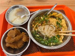 -柳州肥姨妈大骨螺蛳粉(双阳路店)