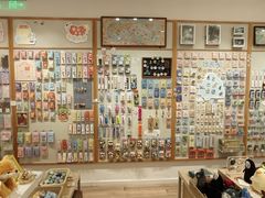 -猫的天空之城概念书店(大学路店)