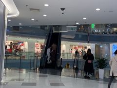 -优衣库(上海虹口龙之梦店)