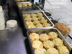 萝卜丝饼-三味臭豆腐(鲁迅故里店)