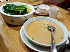 -新白鹿餐厅(百联中环店)