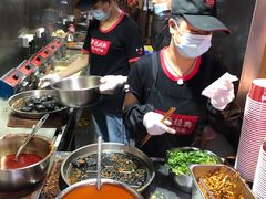 -黑色经典臭豆腐·湖南特产(步行街店)