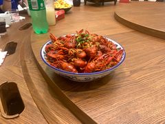 -琥珀老六龙虾(四里河店)