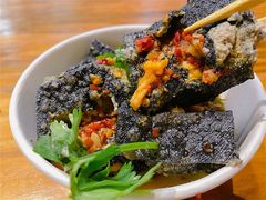 -黑色经典臭豆腐·湖南特产(坡子街店)