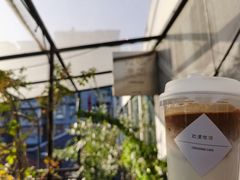 -边渡咖啡烘焙店(昙华林店)