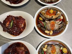-草家酱蟹炭火烤肉店(珲春南路一店)