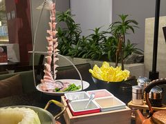 -得意咚瓜·顺德鱼生·冬瓜火锅(深圳首店)