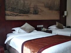 -中家鑫园温泉酒店鑫悦汤泉