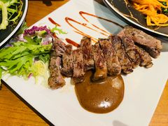 -HUZI虎滋精酿餐吧(京西大悦城店)