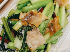 腊肉炒菜苔-醉得意(武大店)
