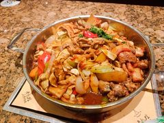 -黄记煌三汁焖锅(金凤万达广场店)