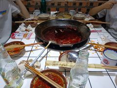 -扎起市井老火锅(乐山总店)