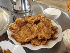 -粘豆包柴火铁锅炖