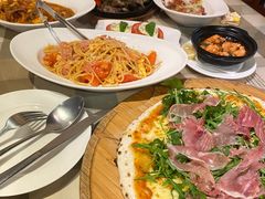 -BISTROFIORE美伊娜(伊犁南路店)
