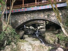 -藏龙百瀑风景区