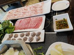 -鼎汇丰重庆老火锅(鞍顺园店)