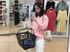 -优衣库(郴州友阿国际广场店)