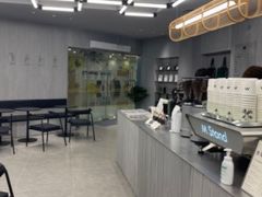 -M Stand(南京紫峰大厦店)
